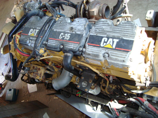 Двигатель Caterpillar C-15 на Freightliner Columbia