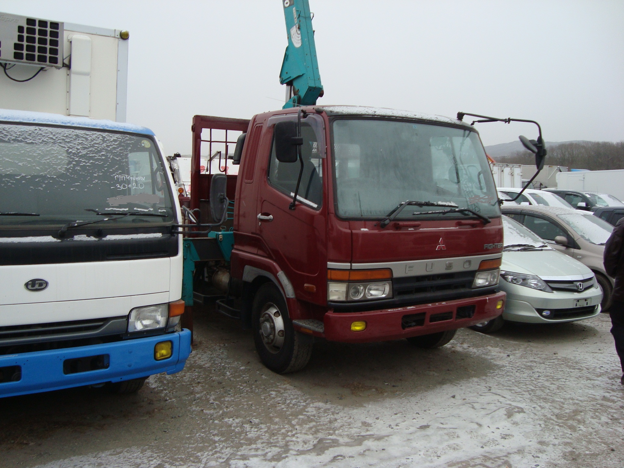 Mitsubishi FUSO, 1998 год, грузовик с КМУ, самогруз.